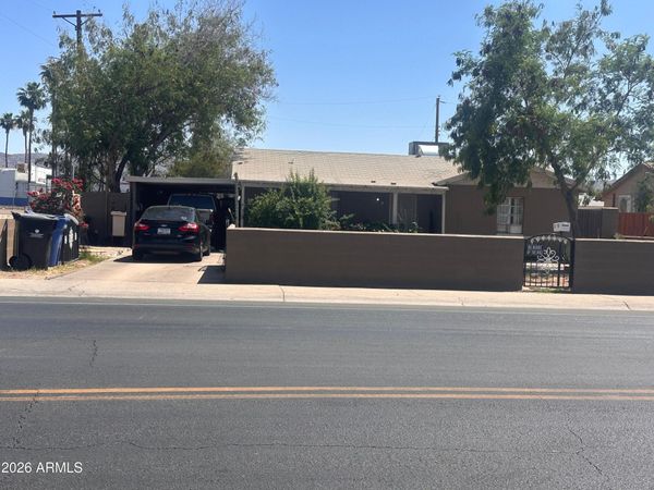 17 W ROESER Road, Phoenix, AZ 85041