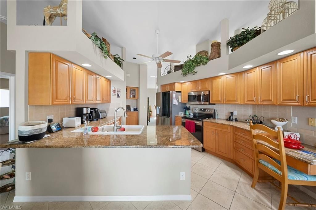 22361 Fountain Lakes Blvd , Estero, FL 33928 Photo