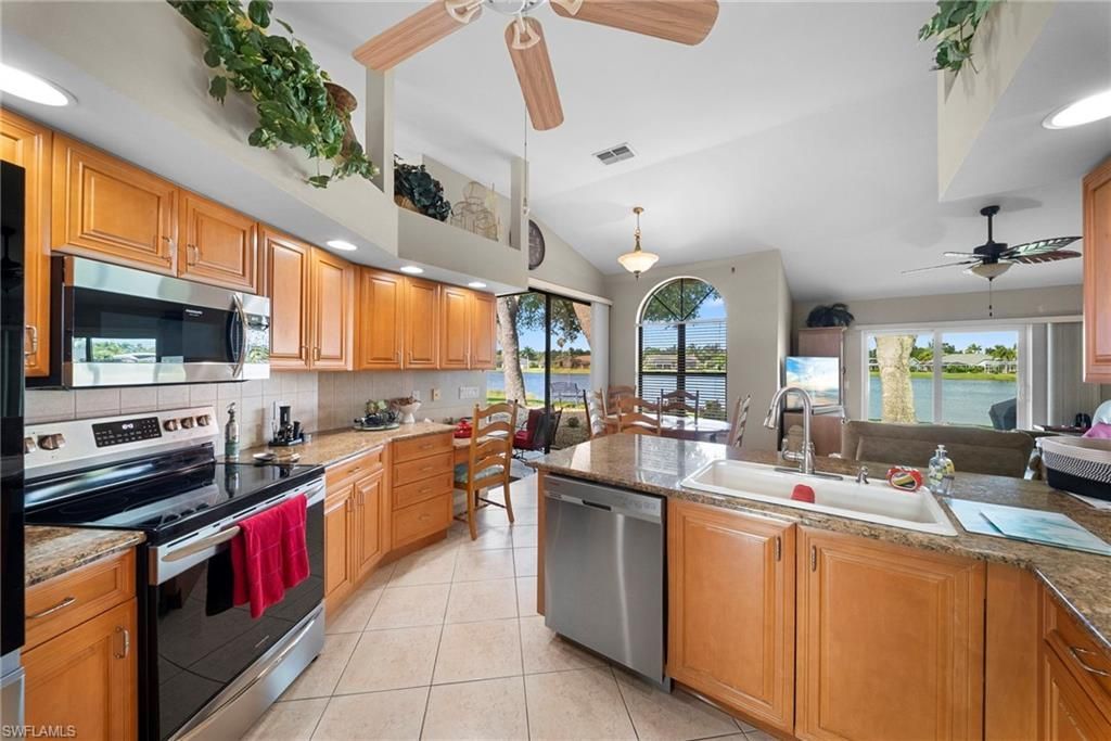 22361 Fountain Lakes Blvd , Estero, FL 33928 Photo