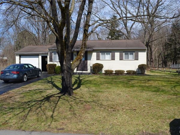 443 Jeanette Drive, Utica, NY 13502