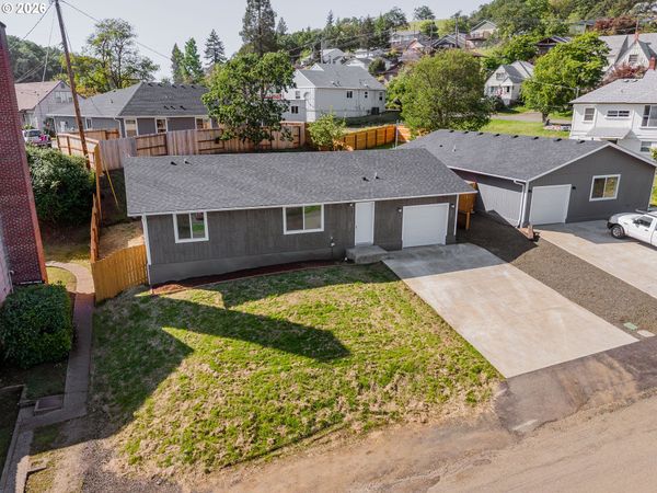 640 NE POLK ST, Roseburg, OR 97470