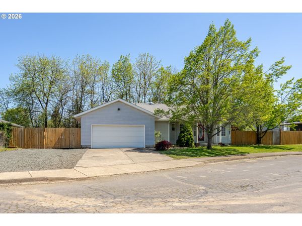 3325 QUAIL PL, Lebanon, OR 97355