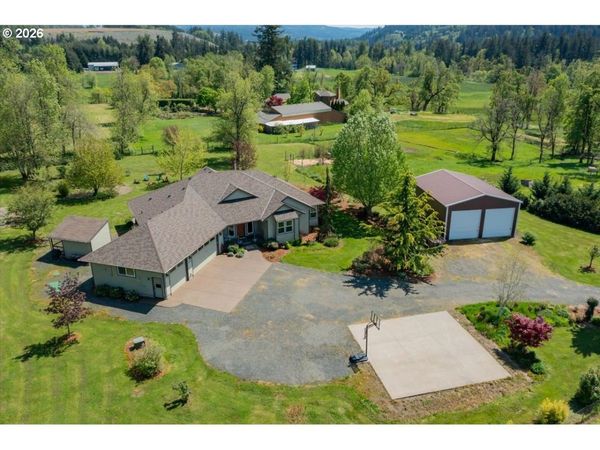 6982 RIVER BEND DR, Silverton, OR 97381