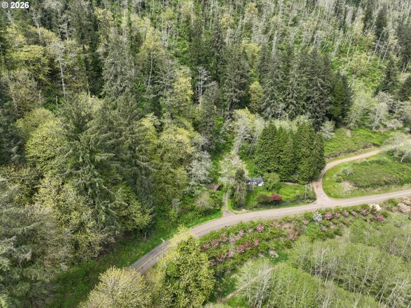 9150 KILCHIS RIVER RD, Tillamook, OR 97141