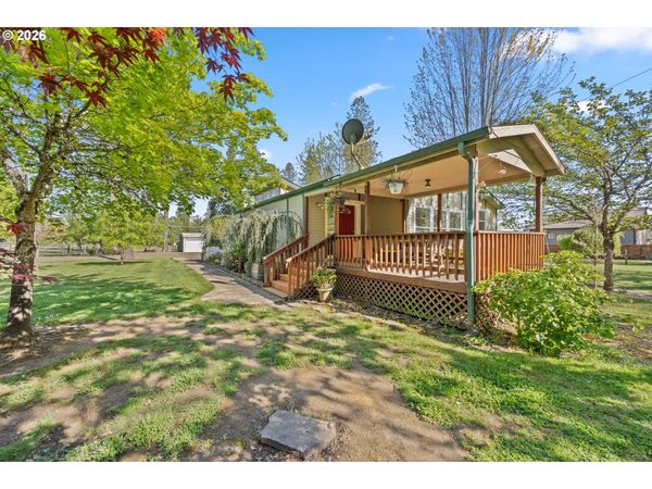 1342 ORCHARD LN, Roseburg, OR 97471
