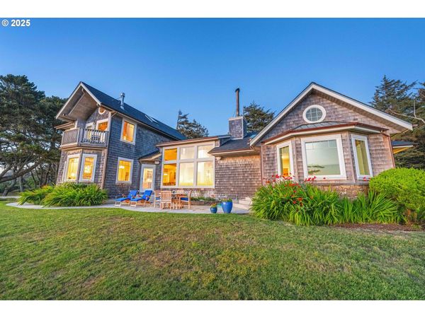 88248 TOKYO LN, Bandon, OR 97411