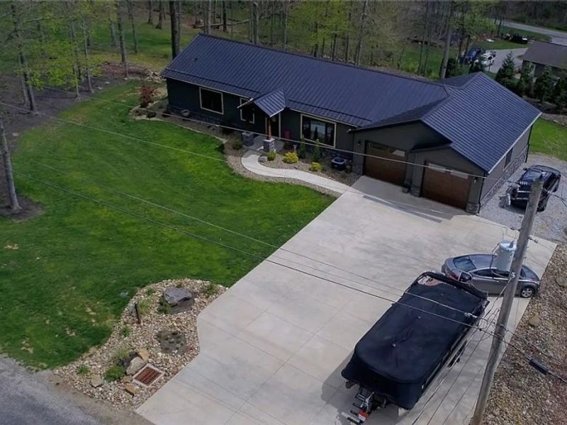 2630 Constance Drive, Millersburg, OH 44654 Photo 5