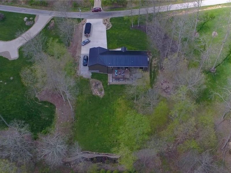 2630 Constance Drive, Millersburg, OH 44654 Photo 6
