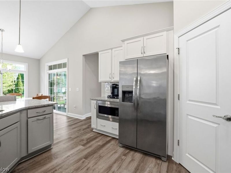 8155 Knolls Way, Chagrin Falls, OH 44023 Photo 16