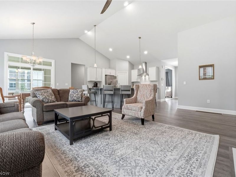 8155 Knolls Way, Chagrin Falls, OH 44023 Photo 20