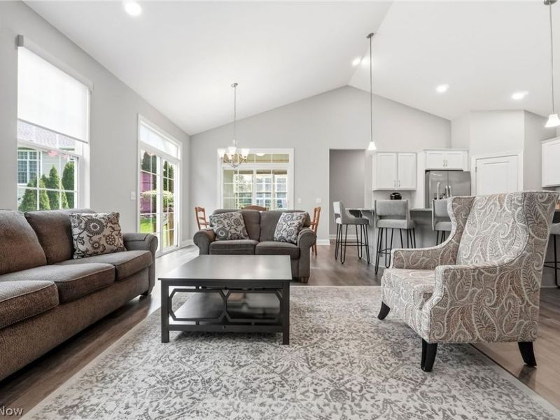 8155 Knolls Way, Chagrin Falls, OH 44023 Photo 21