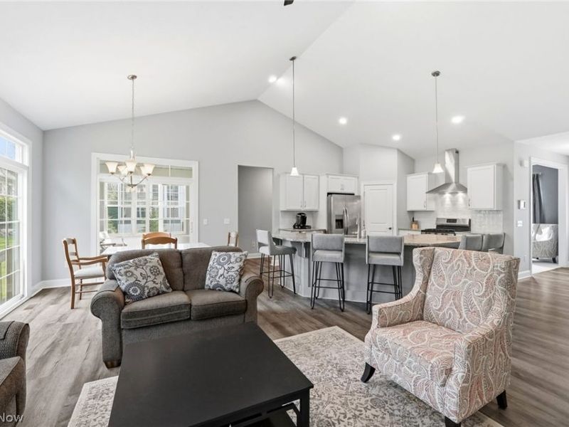 8155 Knolls Way, Chagrin Falls, OH 44023 Photo 22