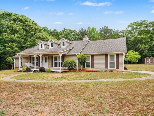 160 Tamarack Trail, Mcdonough, GA 30252