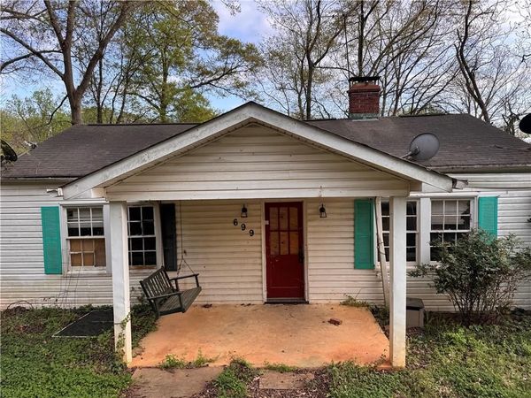 699 NW Hillcrest Drive NW, Gainesville, GA 30501