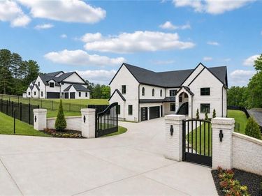 3213 Thompson Mill Road, Buford, GA 30519