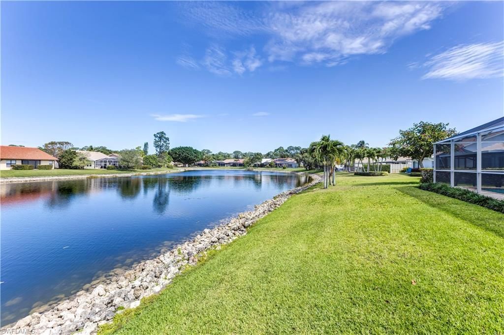 372 Fox Den Cir, Naples, FL 34104 Photo