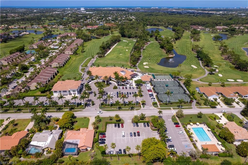 372 Fox Den Cir, Naples, FL 34104 Photo