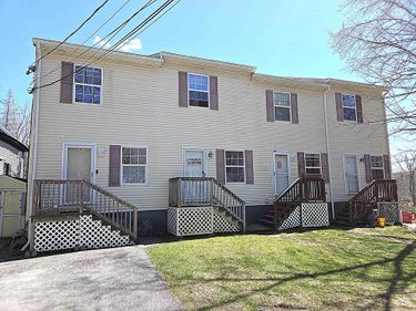 67 Glen Street, Unit 1, Farmington, NH 03835