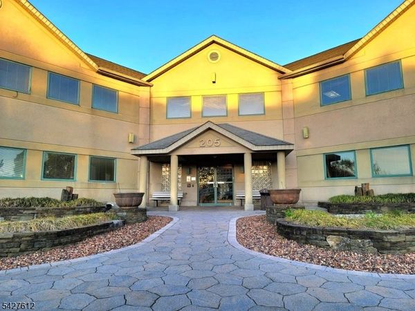 205 Browertown Rd, Woodland Park, NJ 07424
