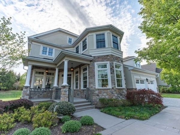 19 Betsy Ross Dr, Warren, NJ 07059