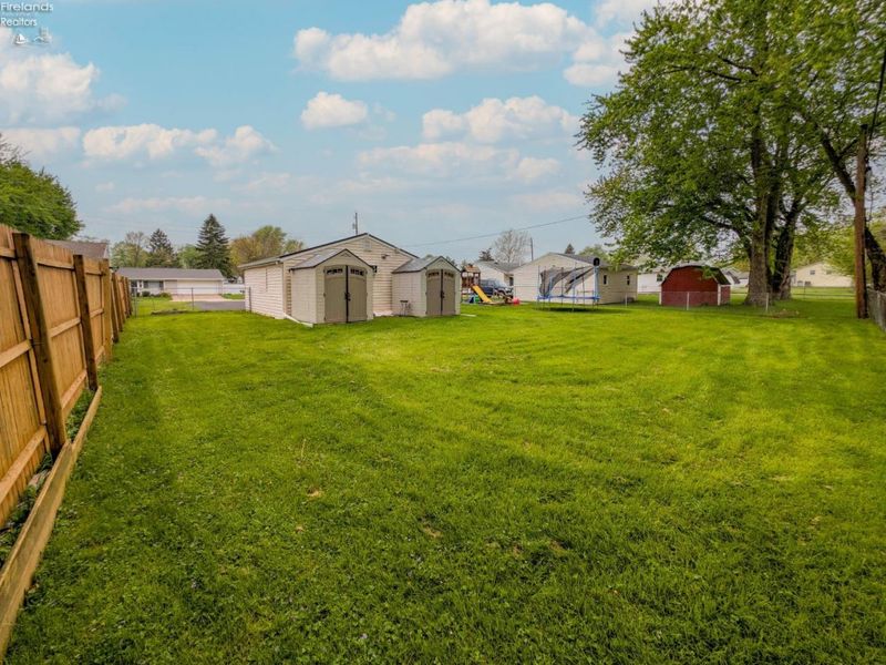 3816 Hoffman Drive, Sandusky, OH 44870 Photo 7