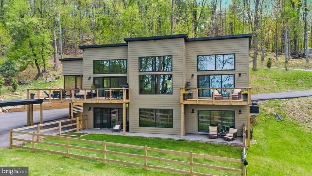 753 Club House Road, Front Royal, VA 22630 Main Photo