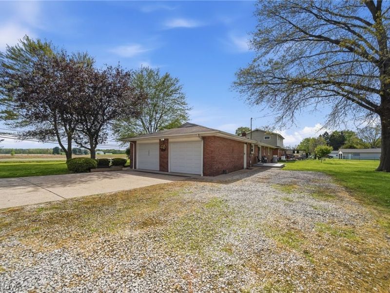 3295 Easton Street NE, Canton, OH 44721 Photo 34