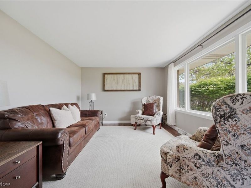 3295 Easton Street NE, Canton, OH 44721 Photo 7