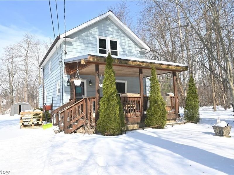 1727 E 49th Street, Ashtabula, OH 44004 Photo 2