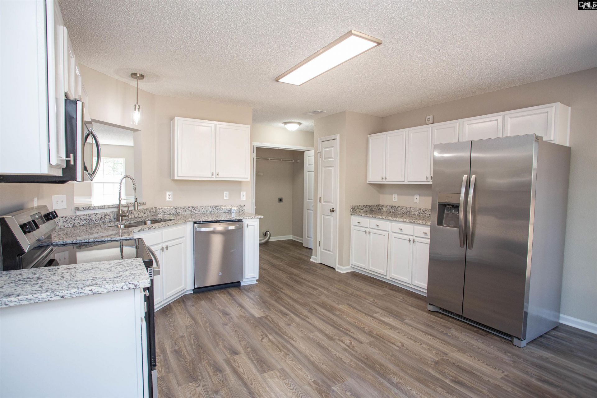 109 Kingston Trace Road Photo 11