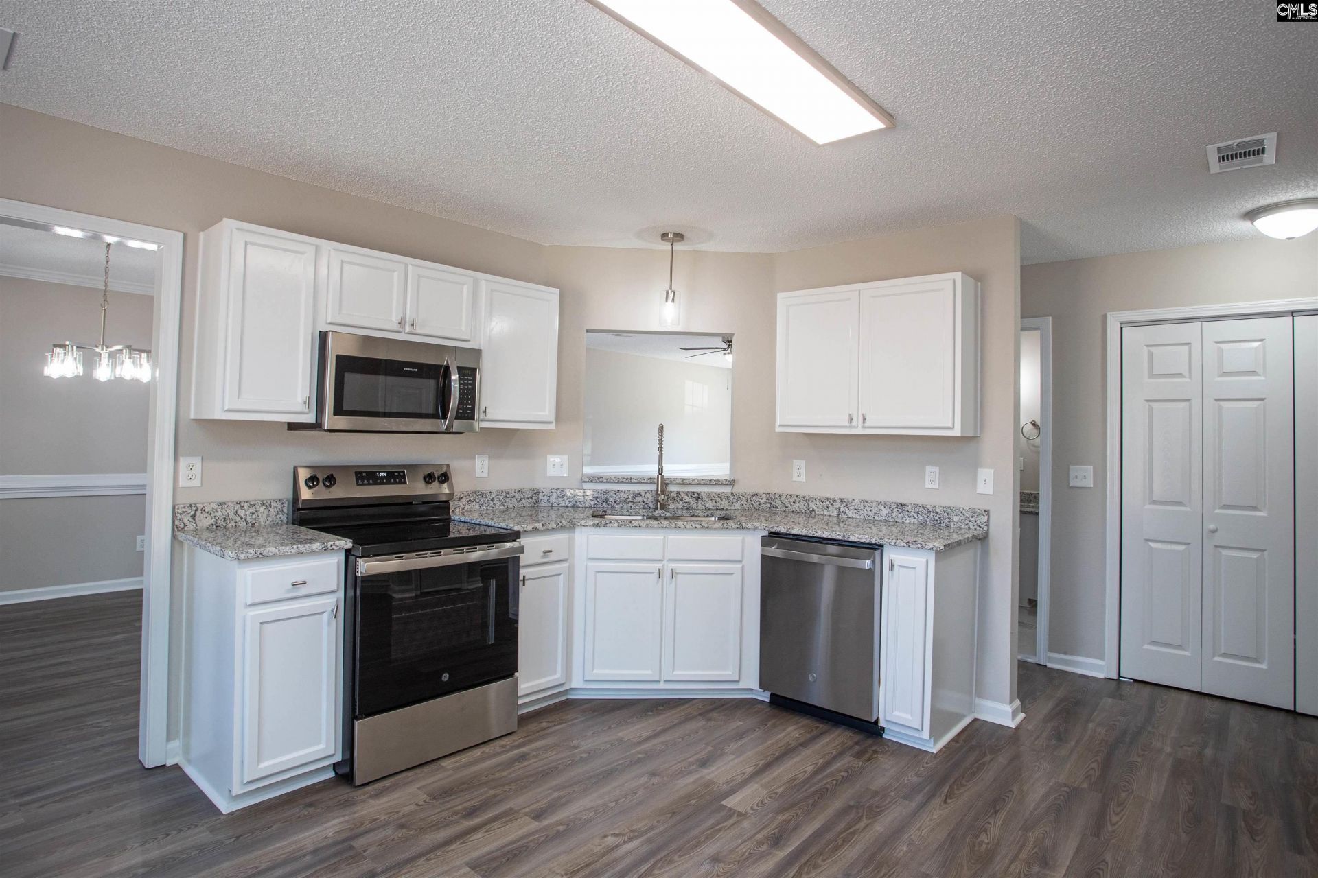 109 Kingston Trace Road Photo 12