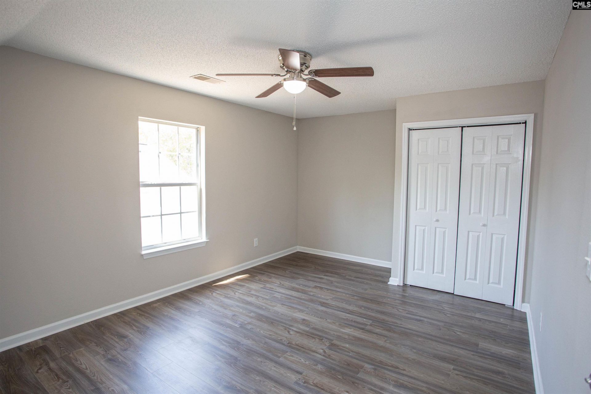 109 Kingston Trace Road Photo 18