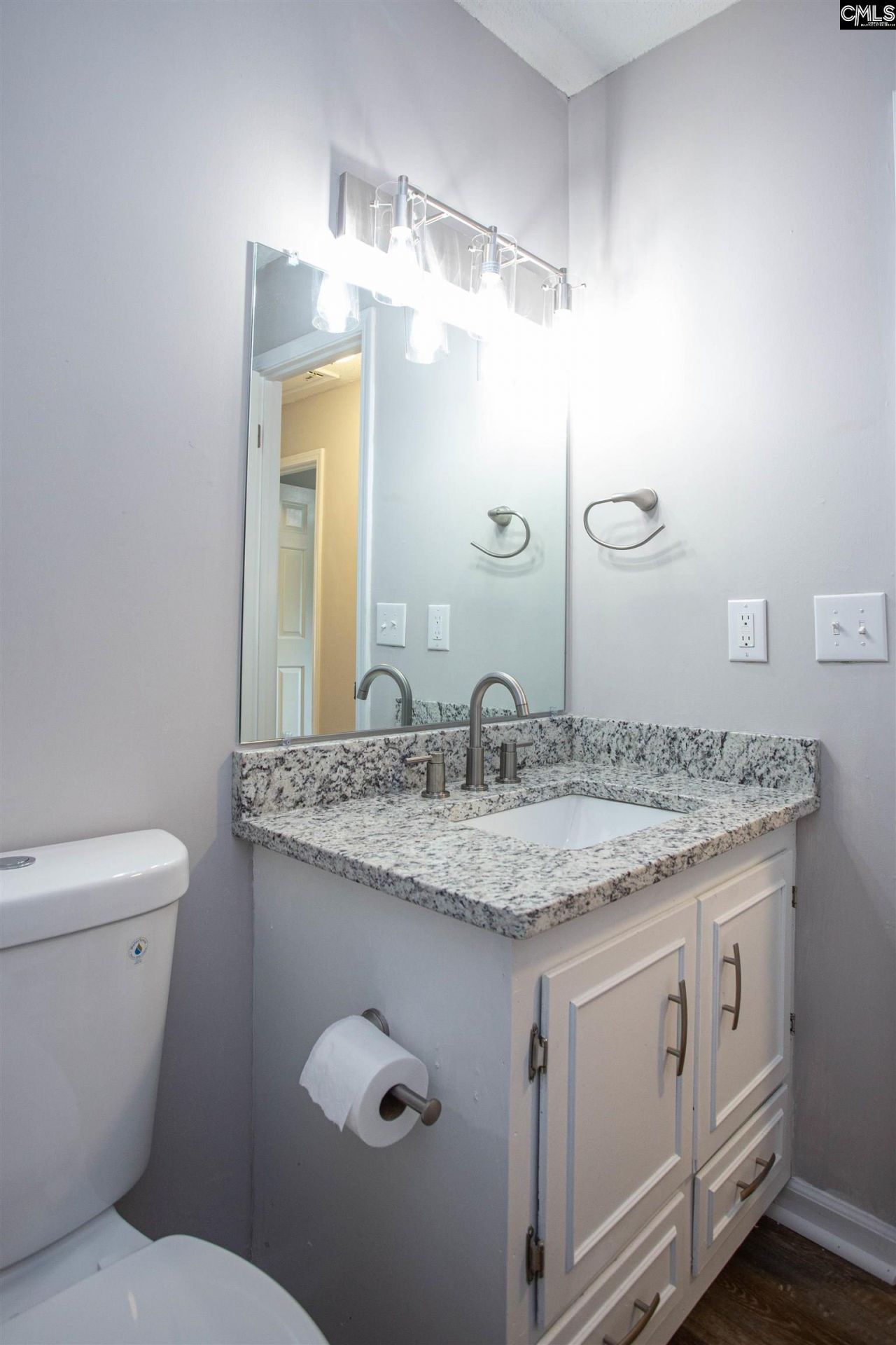 208 Riverwalk Way Photo 18