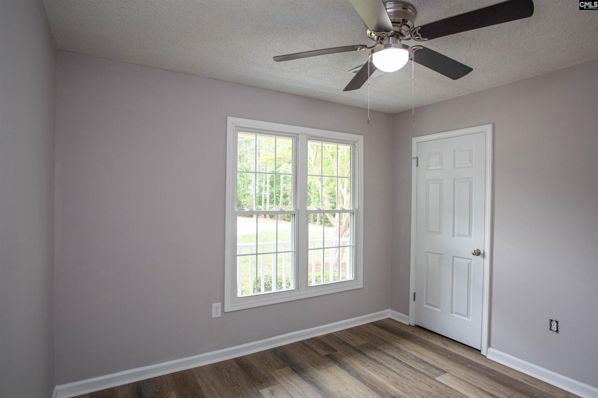 208 Riverwalk Way Photo 19