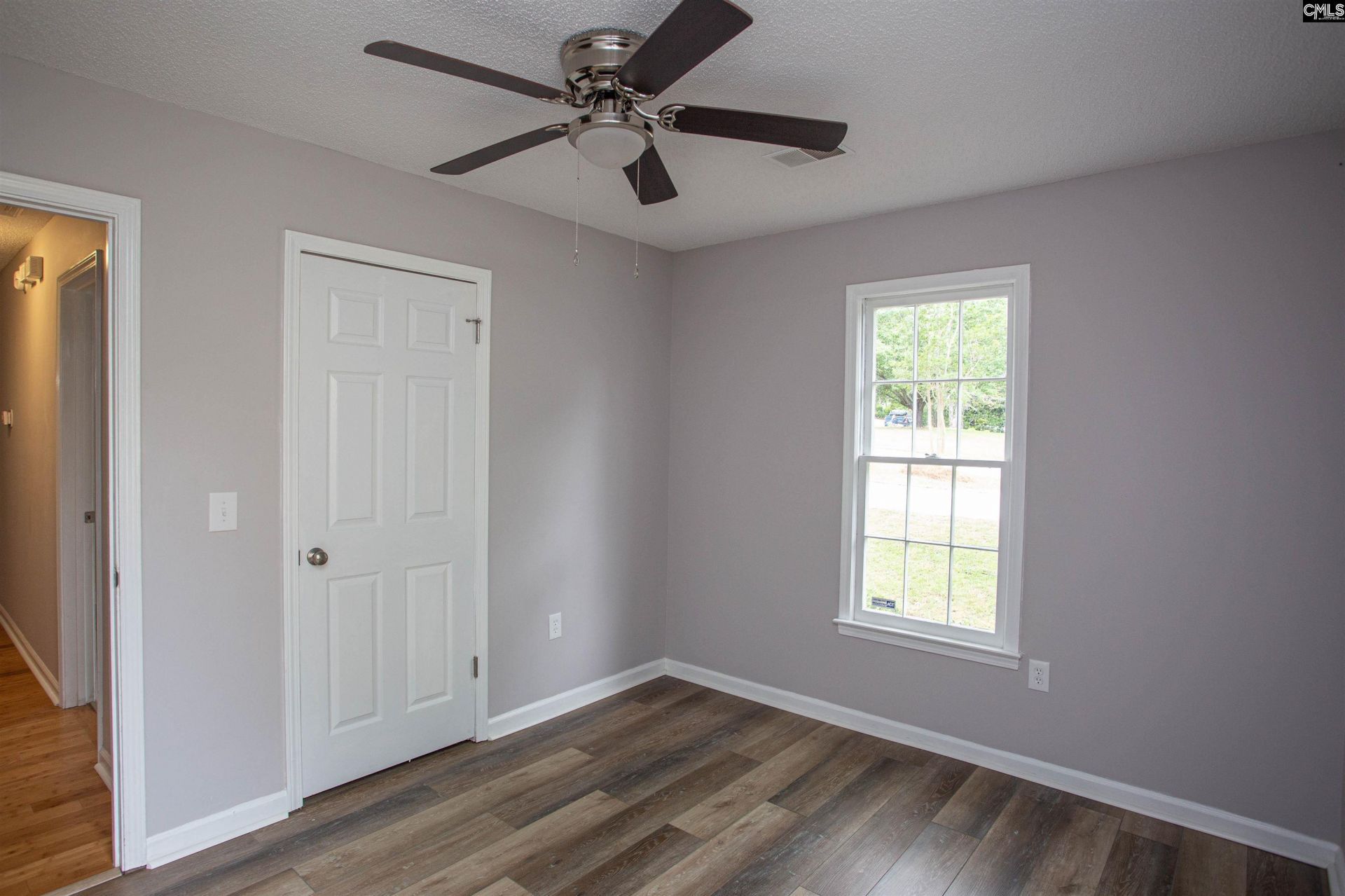 208 Riverwalk Way Photo 21