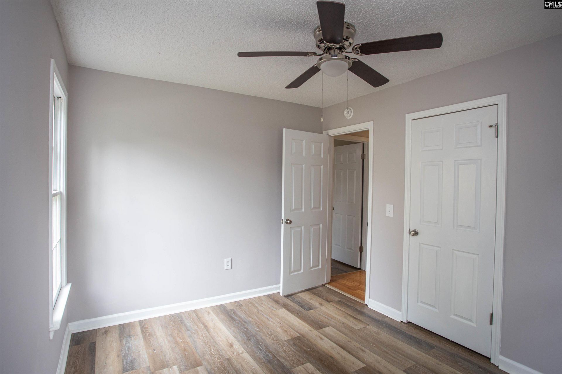 208 Riverwalk Way Photo 22