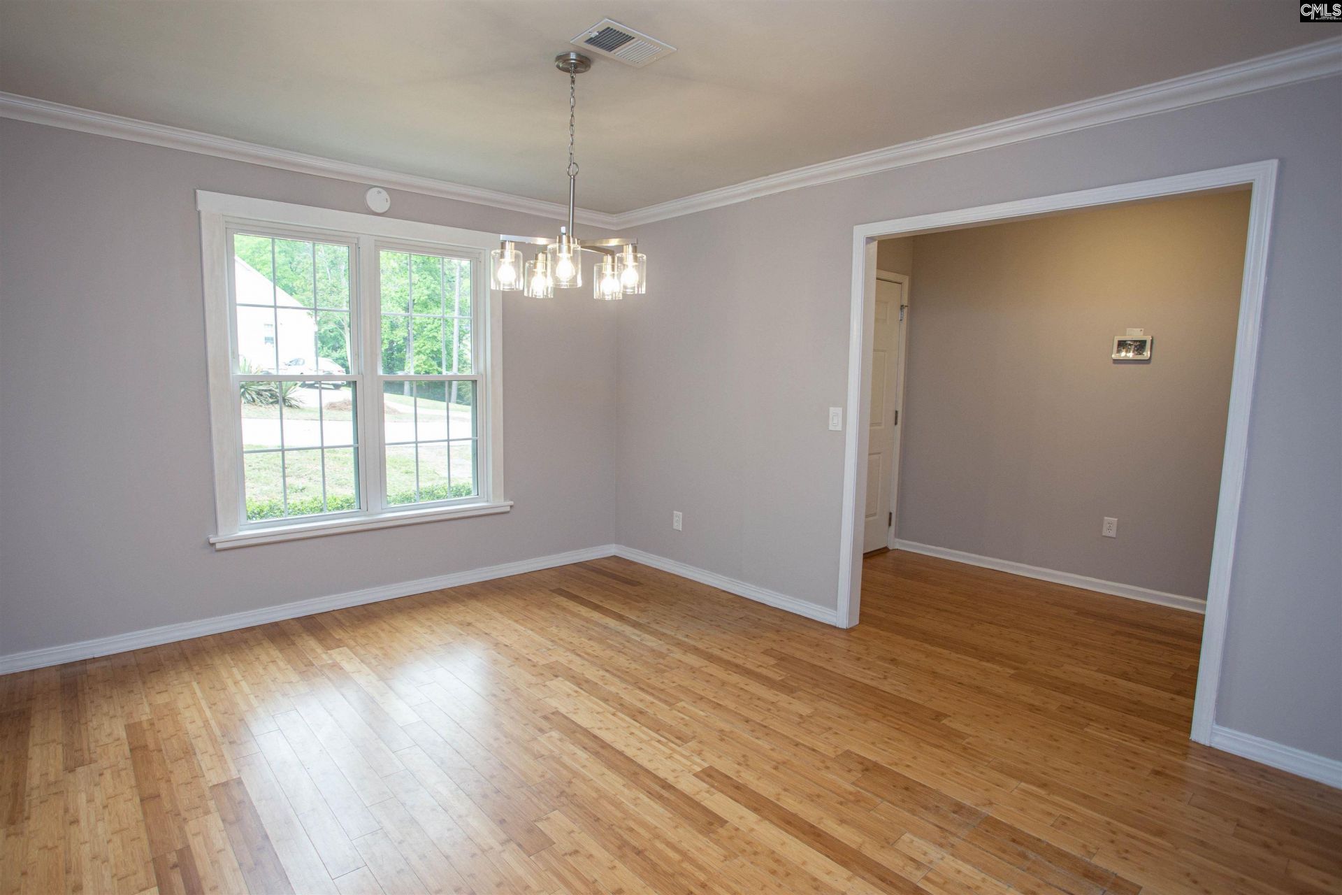 208 Riverwalk Way Photo 6