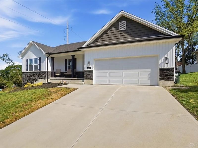 1815 E Lindsey Avenue, Miamisburg, OH 45342 Photo 1