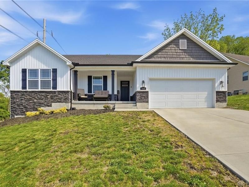 1815 E Lindsey Avenue, Miamisburg, OH 45342 Photo 2