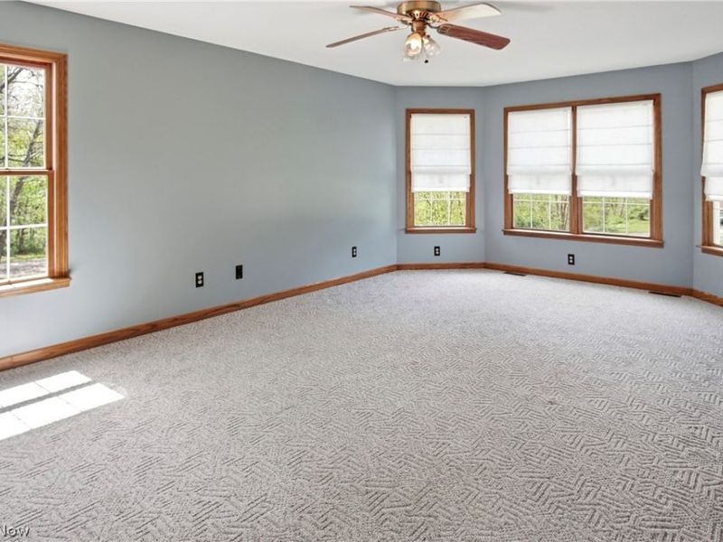 8600 Honeysuckle Drive, Dresden, OH 43821 Photo 27