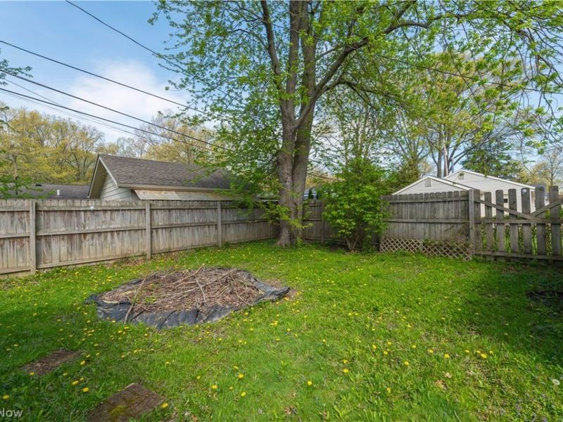 258 Vineyard Road, Avon Lake, OH 44012 Photo 42