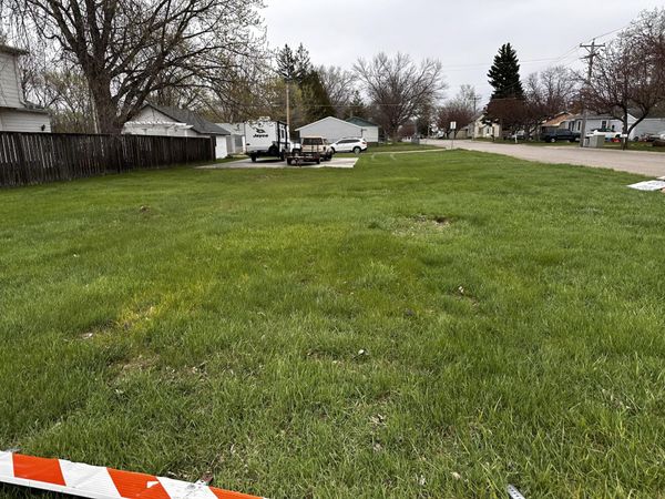 635 S Mccoy Street, Aberdeen, SD 57401