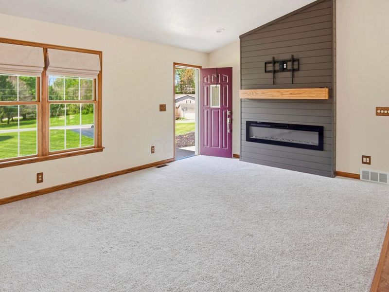 8600 Honeysuckle Drive , Dresden, OH 43821 Photo 23