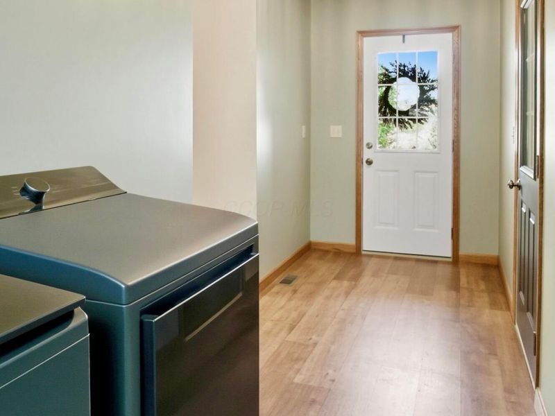 8600 Honeysuckle Drive , Dresden, OH 43821 Photo 52