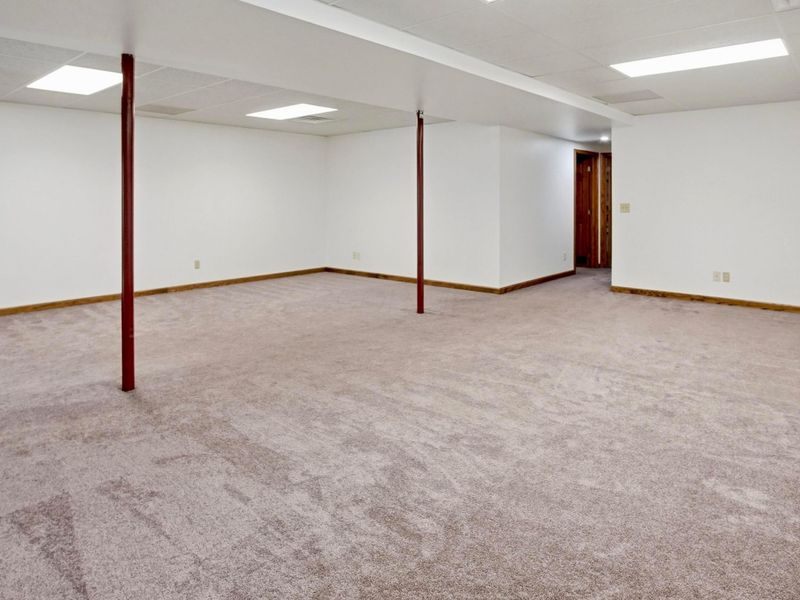 8600 Honeysuckle Drive , Dresden, OH 43821 Photo 53