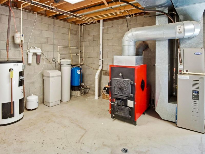 8600 Honeysuckle Drive , Dresden, OH 43821 Photo 56