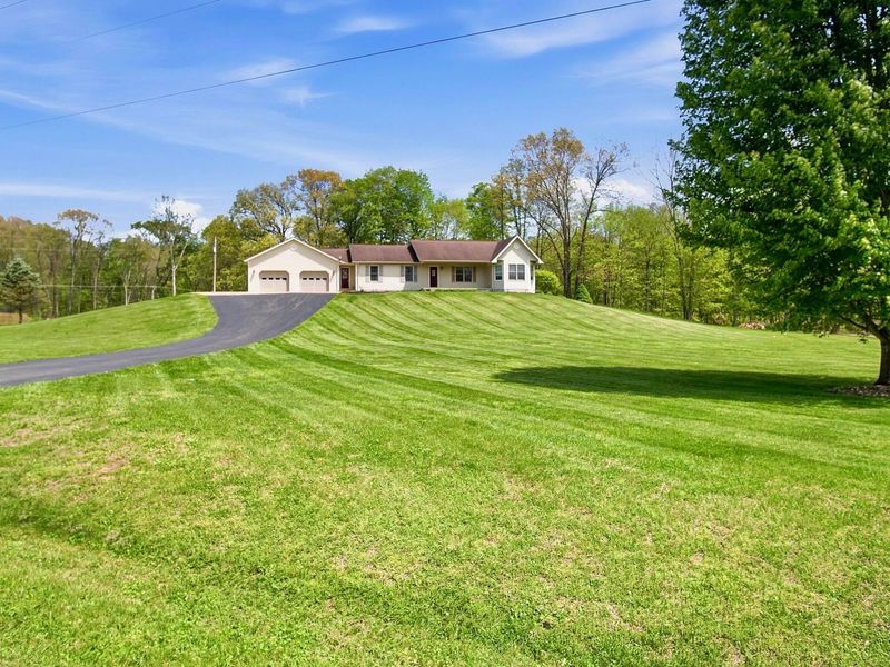 8600 Honeysuckle Drive , Dresden, OH 43821 Photo 62