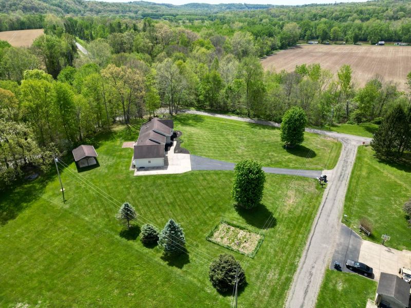 8600 Honeysuckle Drive , Dresden, OH 43821 Photo 73