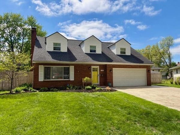 1349 Redwood Court , Columbus, OH 43229