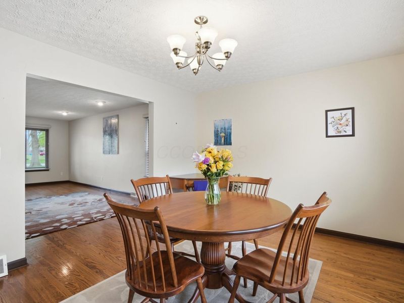1349 Redwood Court, Columbus, OH 43229 Photo 13